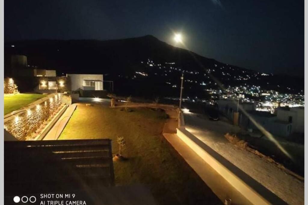 Eolia Luxury Suites Andros Μπατσί Εξωτερικό φωτογραφία