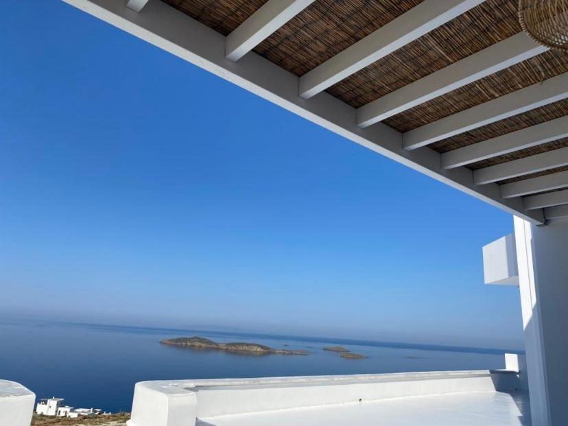 Eolia Luxury Suites Andros Μπατσί Εξωτερικό φωτογραφία
