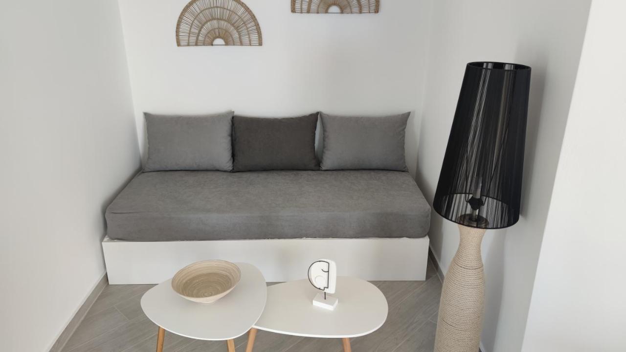 Eolia Luxury Suites Andros Μπατσί Εξωτερικό φωτογραφία